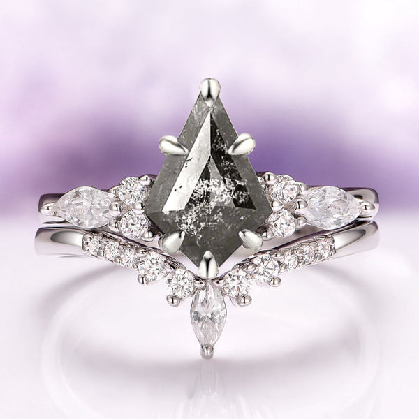 Thaloria 1.4 Carat Kite Stackable Salt and Pepper Ring Set in 925 Silver