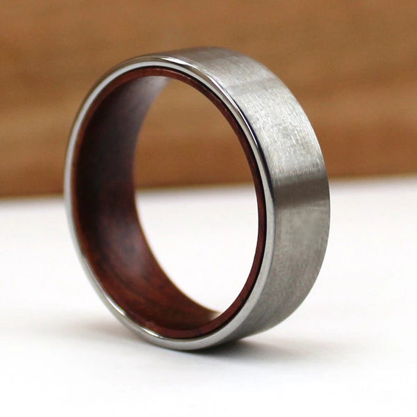 Fynoria Band in Tungsten Carbide