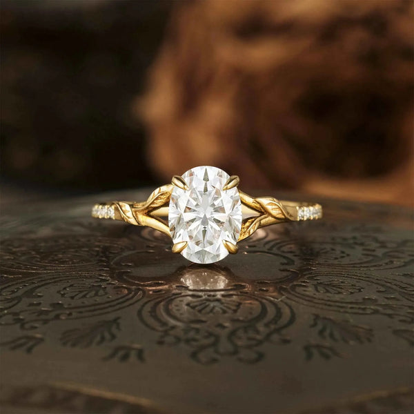 Orelwen 1 Carat Oval Solitaire Moissanite Ring