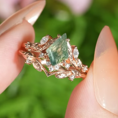 Palariel 1.2 Carat Kite Stackable Moss Agate Ring Set in 925 Silver