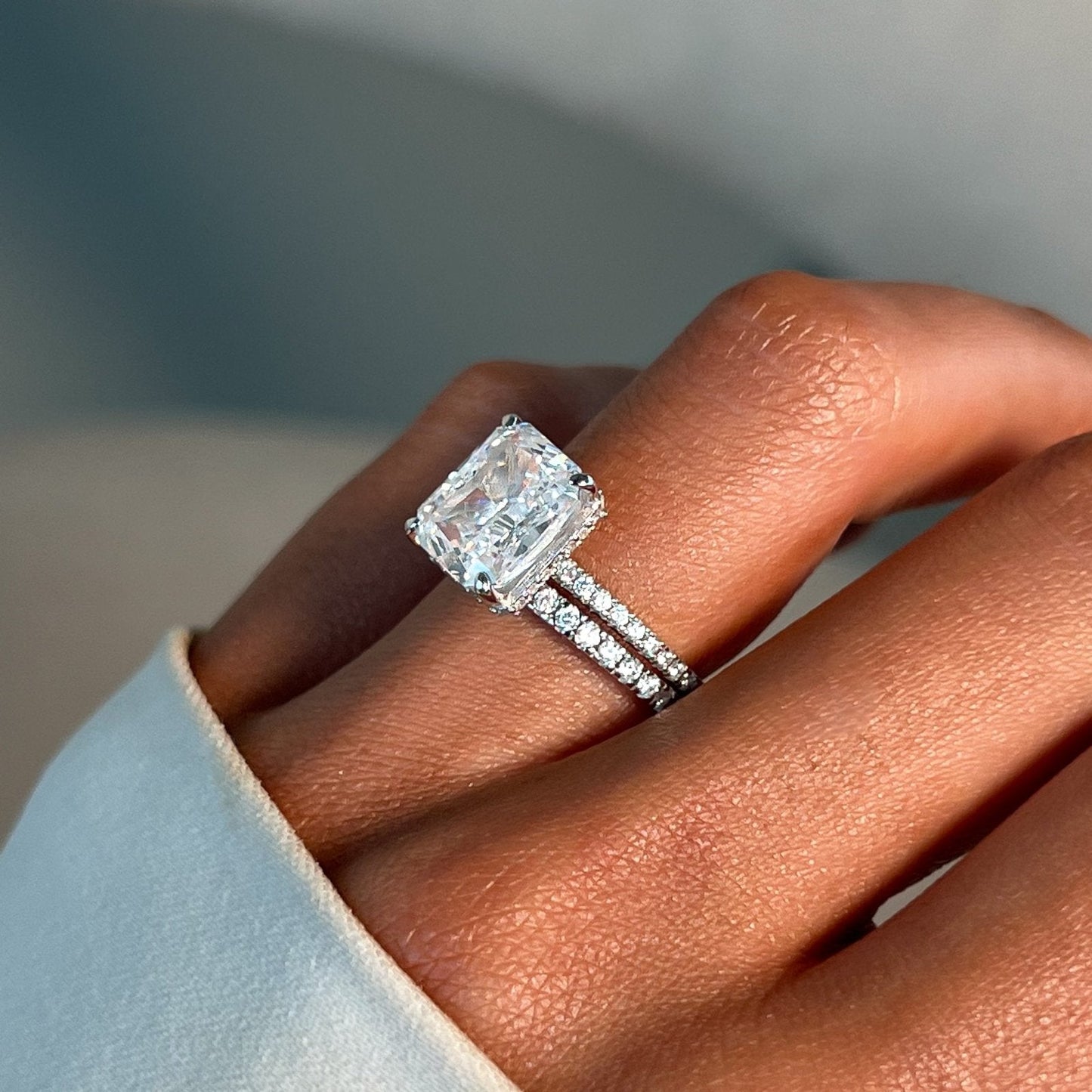 Ereswen 4 Carat Radiant Solitaire Moissanite Ring