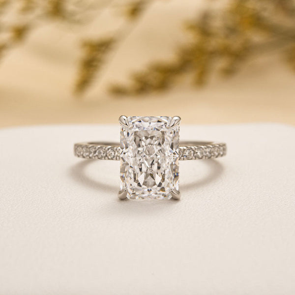 Helyndra 3.5 Carat Radiant Solitaire Moissanite Ring