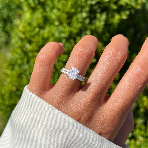 Quenoria 2 Carat Radiant Stackable Moissanite Ring Set in 925 Silver