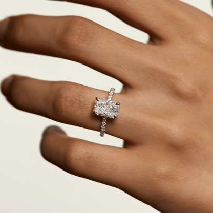 Yeloria 2.3 Carat Radiant Solitaire Moissanite Ring in 925 Silver