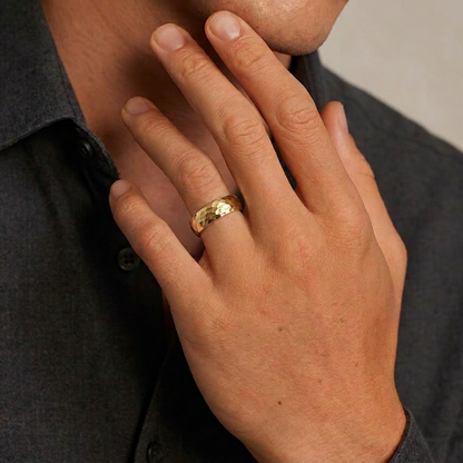 Taeriel Band in Tungsten Carbide - Gold