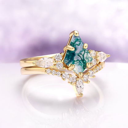 Mariswen 1.4 Carat Kite Stackable Moss Agate Ring Set in 18K Yellow Gold