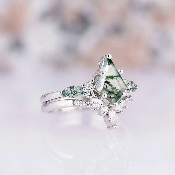 Velindra 1.6 Carat Kite Stackable Moss Agate Ring Set in 925 Silver