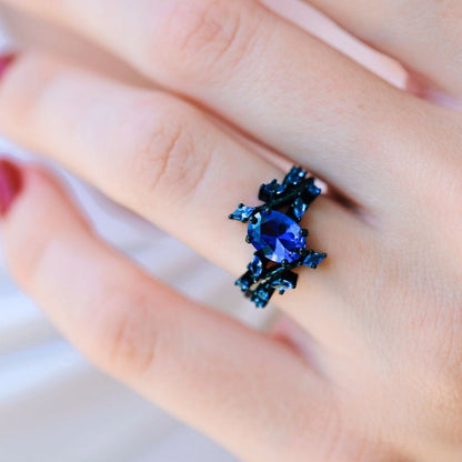 Valestra 1.4 Carat Oval Solitaire Sapphire Ring in Black Rhodium