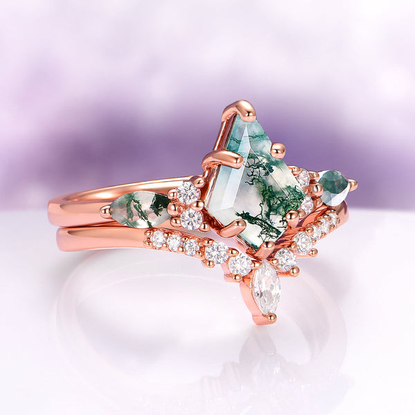 Rhiowen 1.4 Carat Kite Stackable Moss Agate Ring Set in 18K Rose Gold