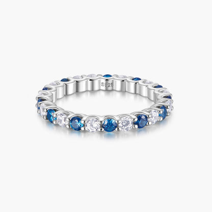 Naeriel Moissanite Band in 925 Silver