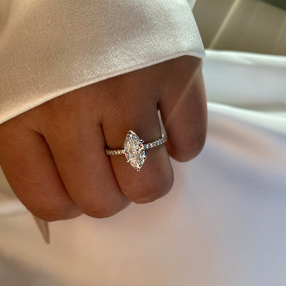 Woriwen 3 Carat Marquise Solitaire Moissanite Ring