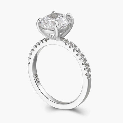 Ysinwen ring with round moissanite stone and pave band solitaire design
