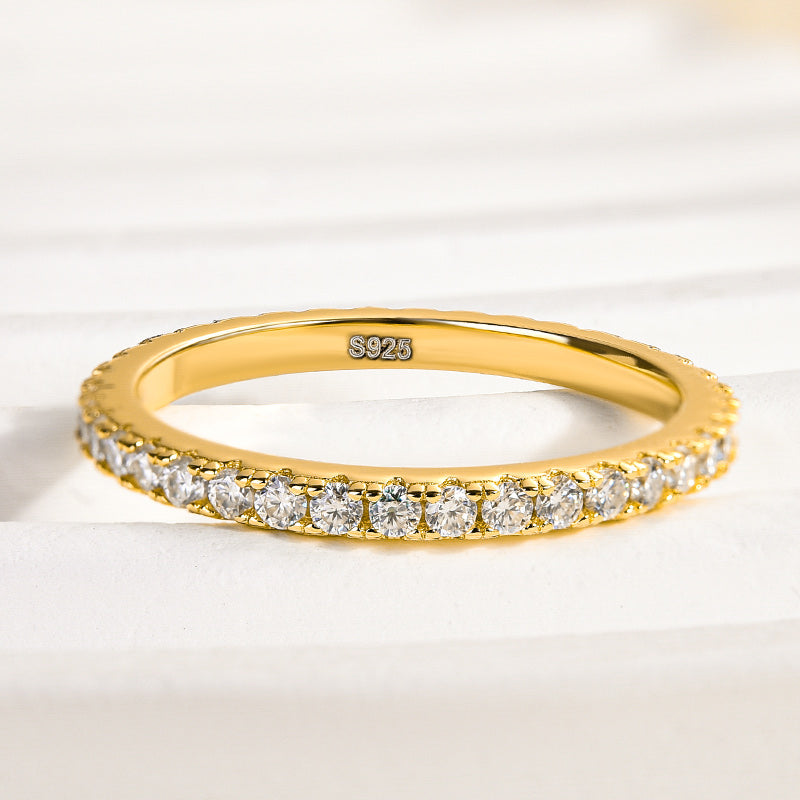 Sorenwen 0.5 Carat Round Brilliant Eternity Moissanite Band