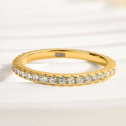 Sorenwen 0.5 Carat Round Brilliant Eternity Moissanite Band