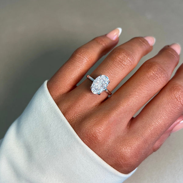 Neraviel 3.5 Carat Oval Solitaire Moissanite Ring in 925 Silver