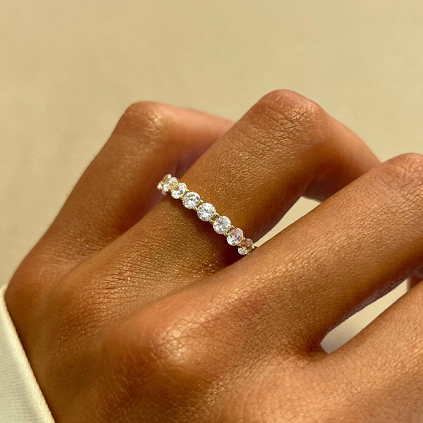 Giloria 2 Carat Round Brilliant Eternity Moissanite Band in 18K Yellow Gold
