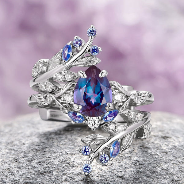 Elarwyn 0.9 Carat Pear Stackable Moonstone Ring Set in 925 Silver
