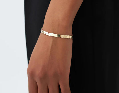 Minimalist Geometric Square Link Stacking Bracelet | 18k Gold | Gift Ideas for Men & Women | Stylish Jewelry
