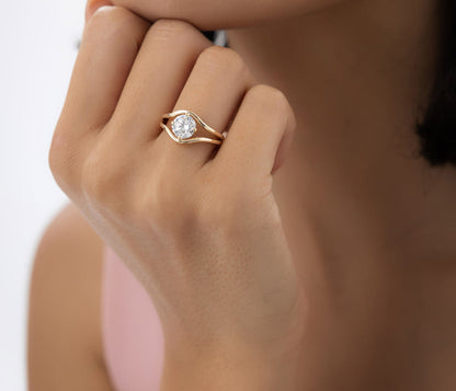 Diamond Lab Grown Round Brilliant Cut Engagement Ring | 1.50 Ctw & 18K Solid Gold Split Shank Ring | Women's Gift for All Occasions