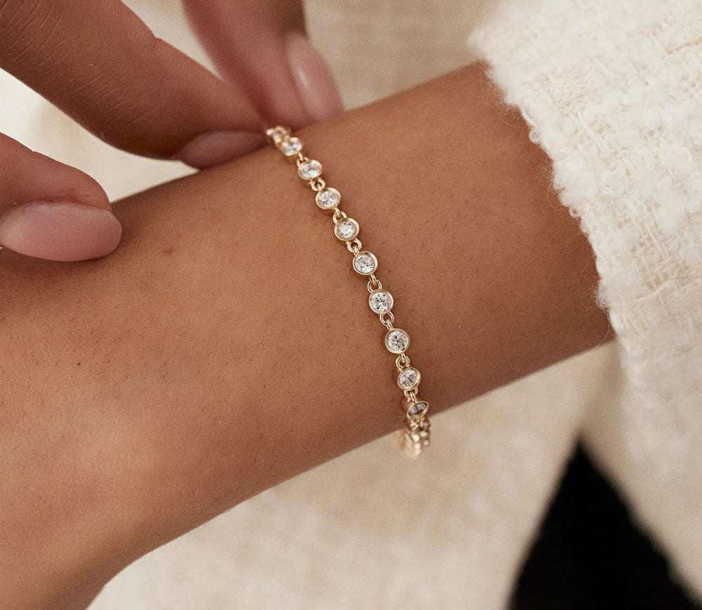 Diamond Round Brilliant Cut Tennis Bracelets | Women's 18k Gold Bezel Setting Charm Bracelets | H Color, Natural Diamonds, Micro Insert