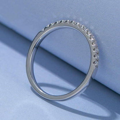 Verindiel 0.3 Carat Round Brilliant Half Eternity Moissanite Band in 925 Silver