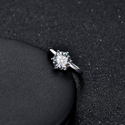 Ilyndra 5 Carat Round Brilliant Solitaire Moissanite Ring in 925 Silver