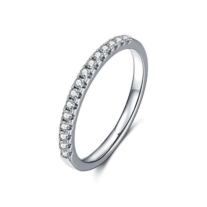 Verindiel 0.3 Carat Round Brilliant Half Eternity Moissanite Band in 925 Silver