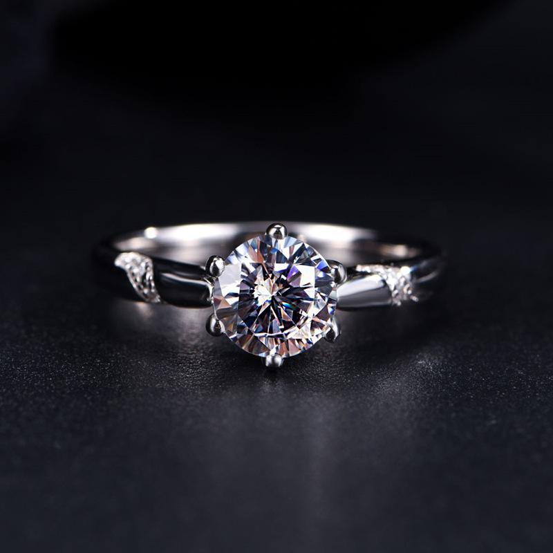 Brynoria 2 Carat Round Brilliant Solitaire Moissanite Ring