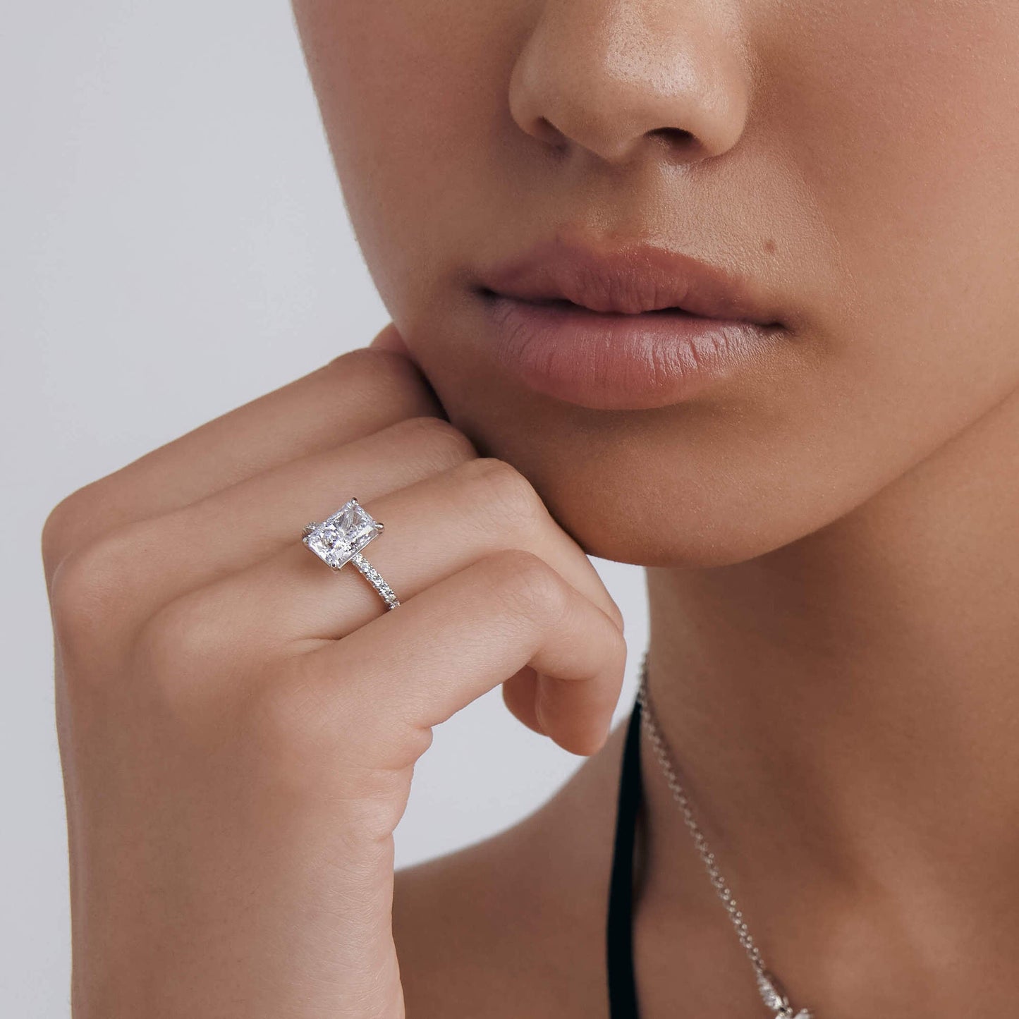 Yeloria 2.3 Carat Radiant Solitaire Moissanite Ring in 925 Silver