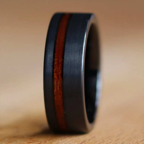 Elowien Band in Tungsten Carbide