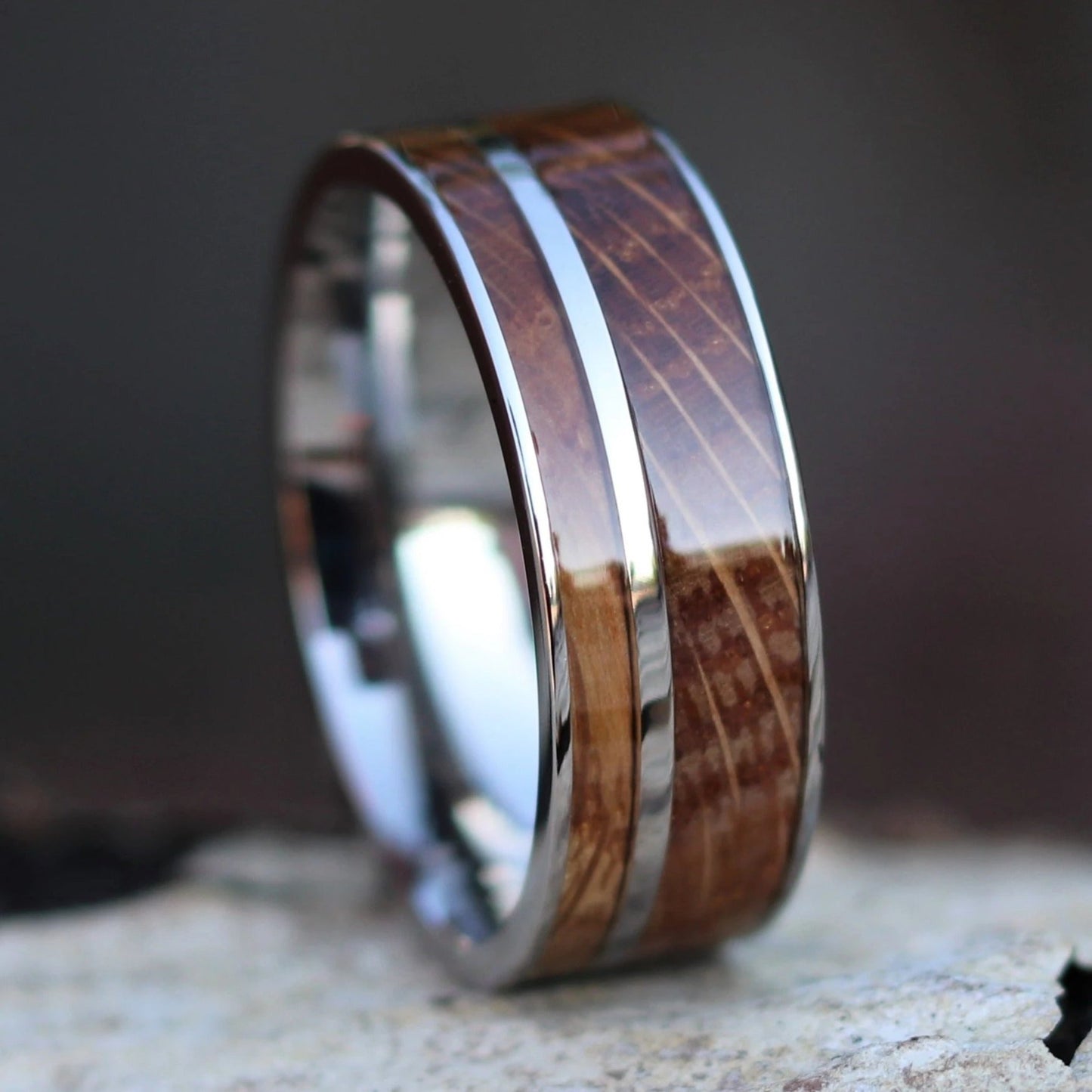 Nyrelwen Band in Titanium