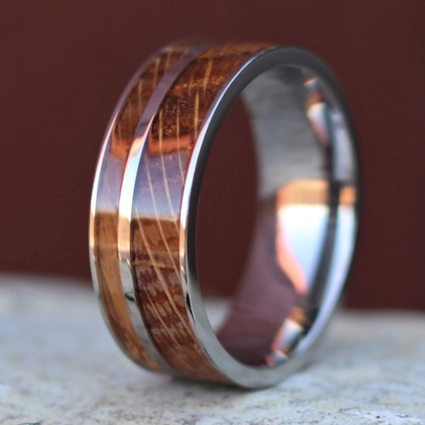 Nyrelwen Band in Titanium