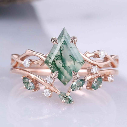 Kilarien 1.8 Carat Kite Stackable Moss Agate Ring Set in 925 Silver