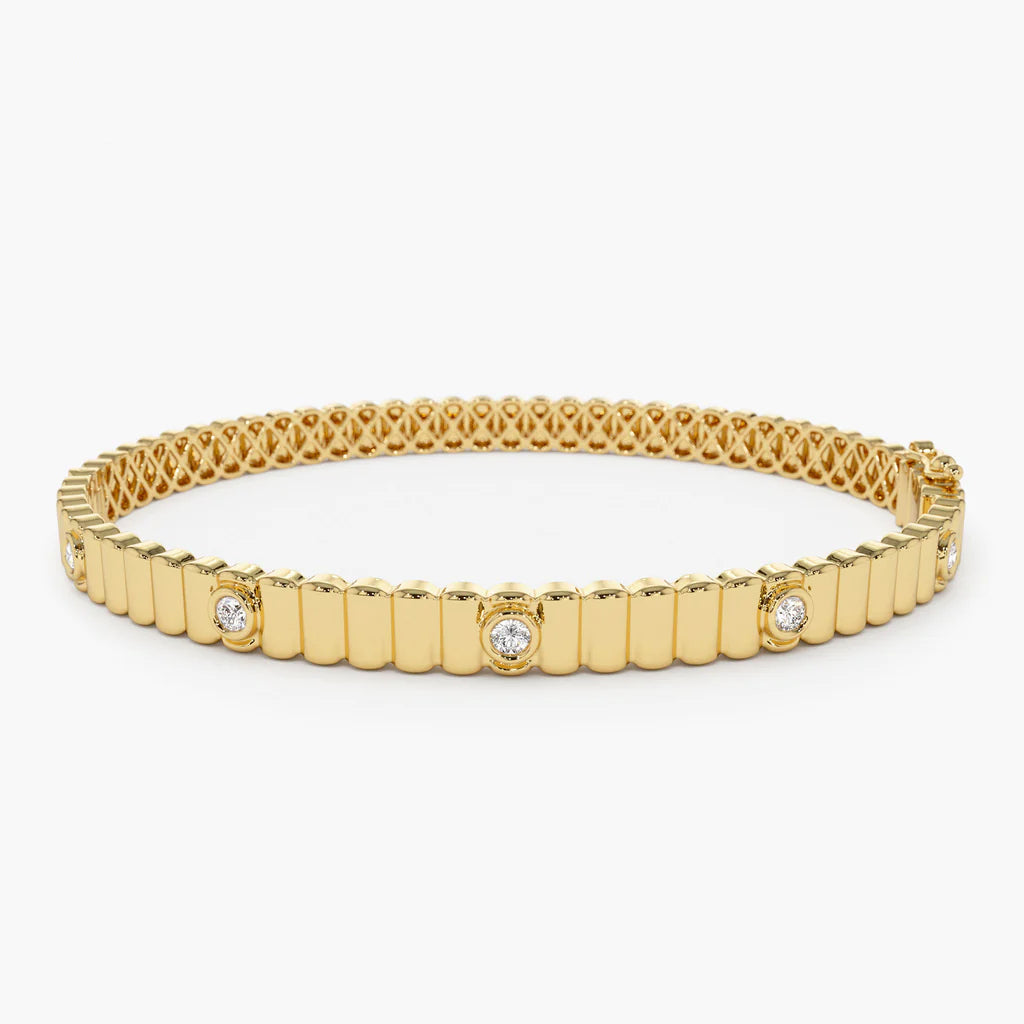 Elara 0.1 Carat Round Brilliant Bangle Moissanite Bracelet