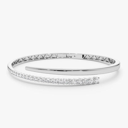 Zeaeanda 1.5 Carat Round Cuff Moissanite Bracelet