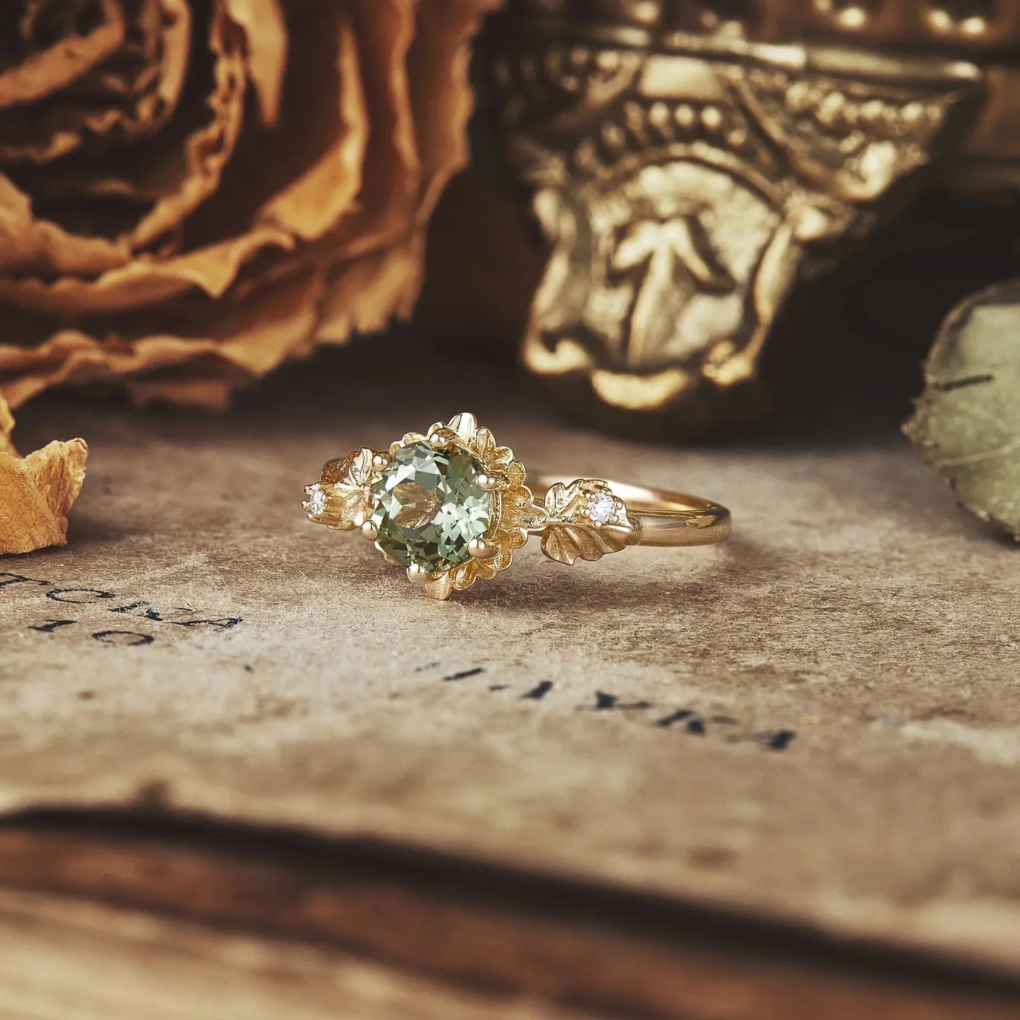 Ythriel 0.6 Carat Round Brilliant Solitaire Sapphire Ring in 18K Yellow Gold