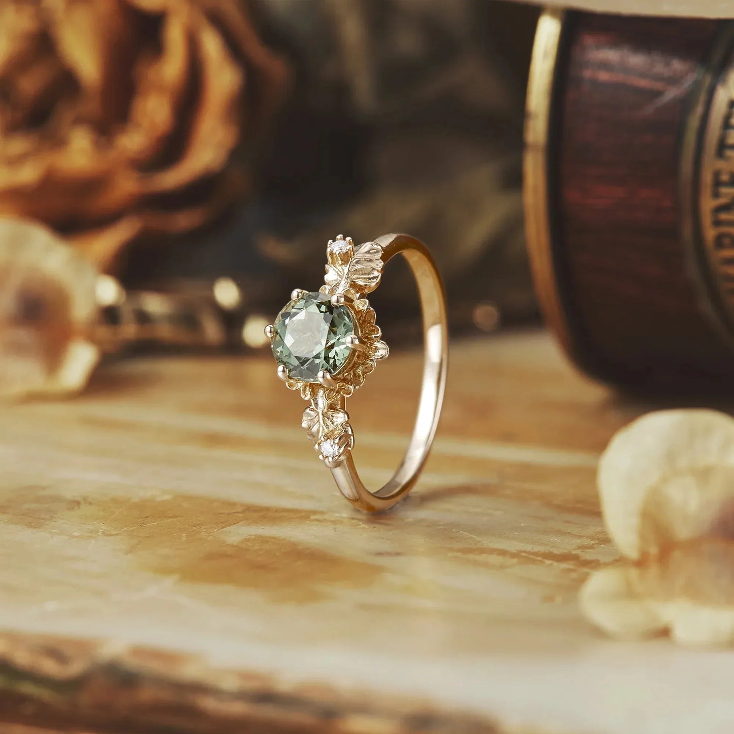 Ythriel 0.6 Carat Round Brilliant Solitaire Sapphire Ring in 18K Yellow Gold