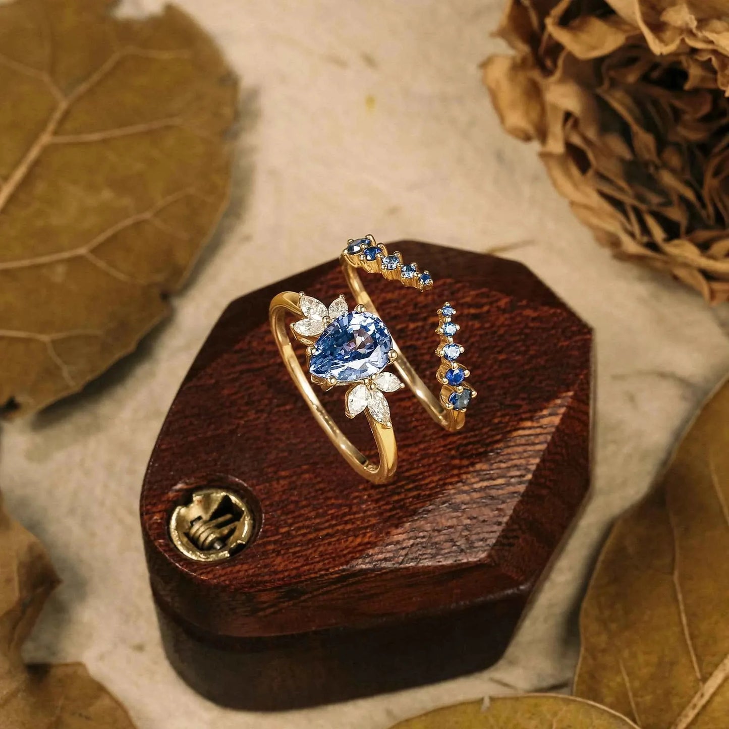 Leloria 1.3 Carat Pear Stackable Sapphire Ring Set in 18K Yellow Gold