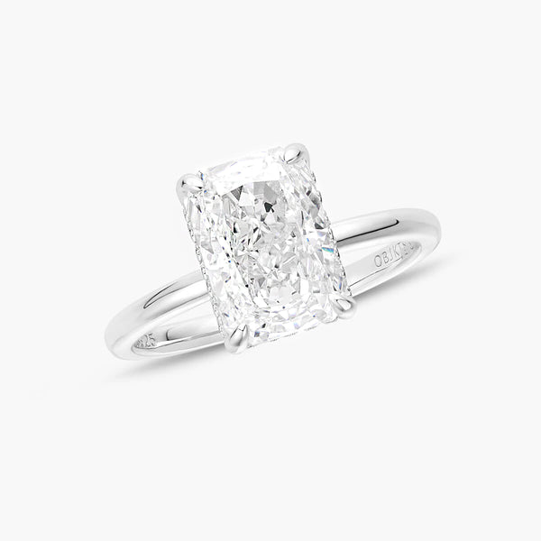 Islenwen 3.3 Carat Radiant Solitaire Moissanite Ring in 18K Yellow Gold
