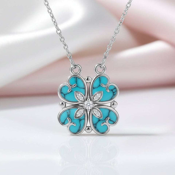 Hesperiel pendant necklace with four interlocking clover-shaped hearts and 0.5-carat moissanite centerpiece