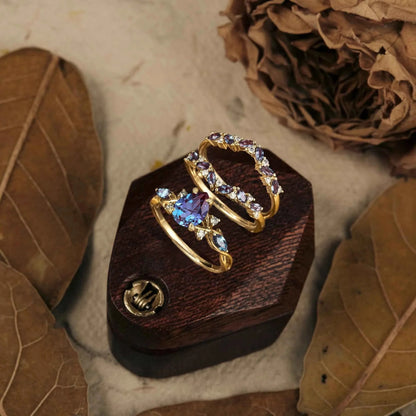 Uloriel 1.3 Carat Pear Stackable Alexandrite Ring Set in 925 Silver