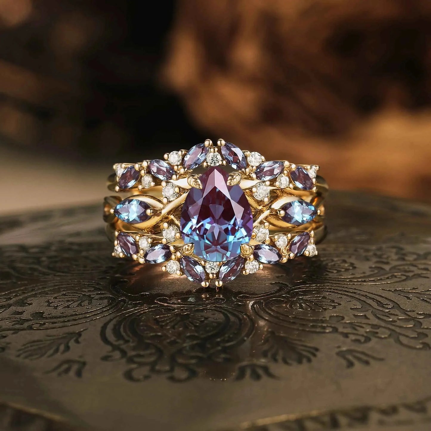 Uloriel 1.3 Carat Pear Stackable Alexandrite Ring Set in 925 Silver