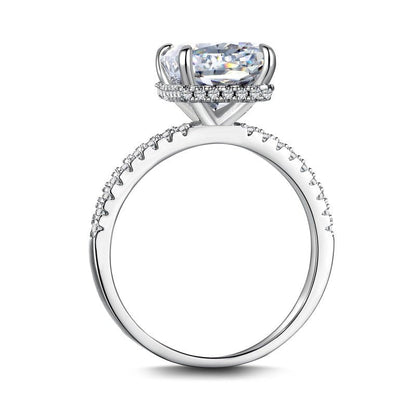 Ereswen 4 Carat Radiant Solitaire Moissanite Ring