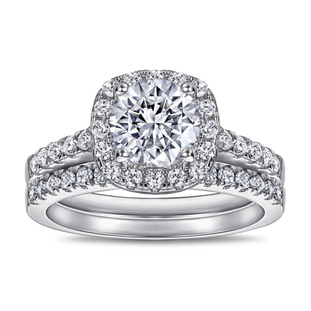 Pelenria 2 Carat Round Brilliant Halo Moissanite Ring Set in 925 Silver