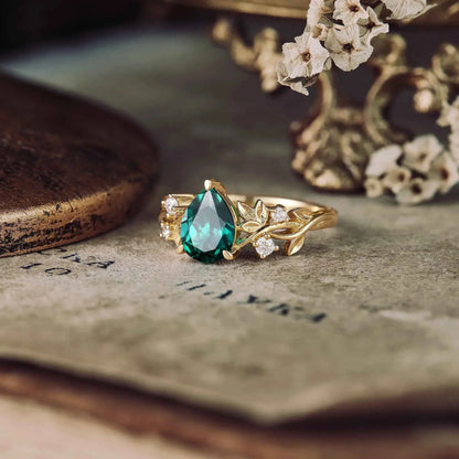 Wynoria 1.3 Carat Pear Solitaire Emerald Ring in 18K Yellow Gold