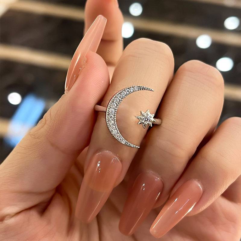 Oraviel 0.3 Carat Round Brilliant Stackable Moissanite Ring