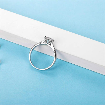 Brynoria 2 Carat Round Brilliant Solitaire Moissanite Ring