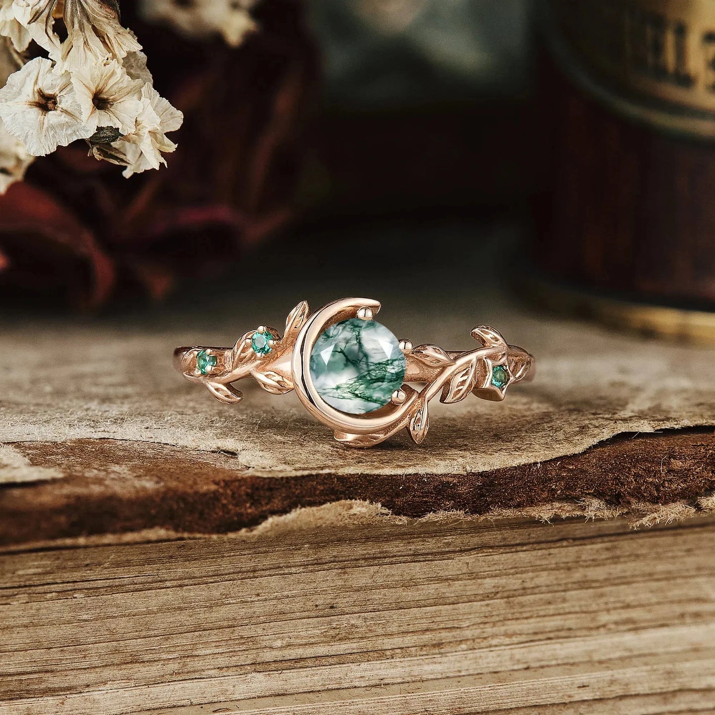 Qethriel Moss Agate Ring in 925 Silver