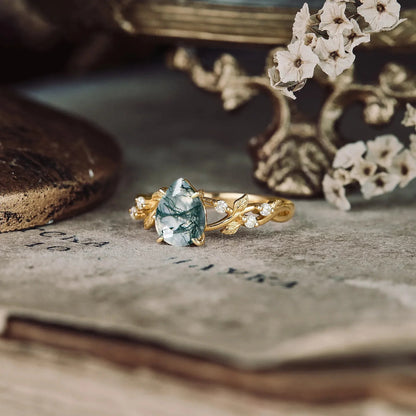 Ylistar 1.2 Carat Pear Solitaire Moss Agate Ring in 18K Yellow Gold