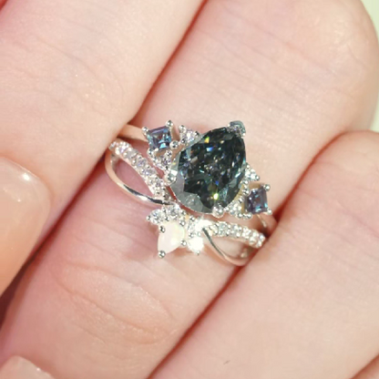 Meloriel 1 Carat Pear Stackable Alexandrite Ring Set in 925 Silver